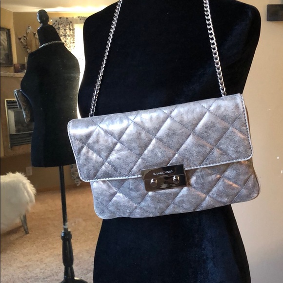 MICHAEL KORS Clutch - Picture 7 of 10